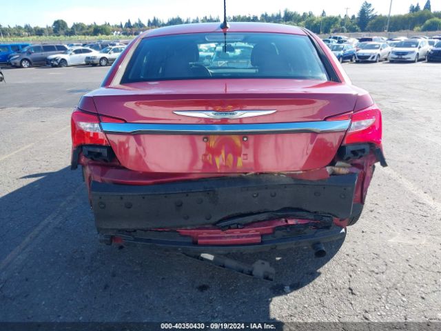1C3CCBAB0EN123957 Chrysler 200 LX