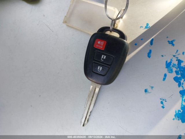 JTDKDTB3XJ1605371 Toyota Prius C One