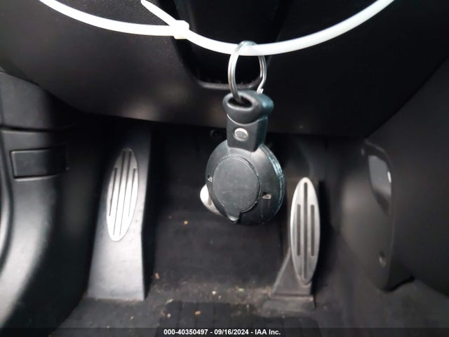 2011 MINI COOPER S WMWSV3C51BTY15339 Photo 10