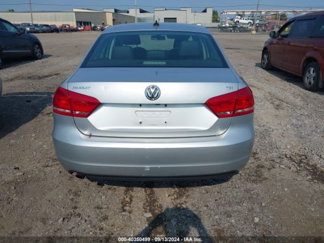 1VWAT7A31FC104692 Volkswagen Passat 1.8t Limited Edition
