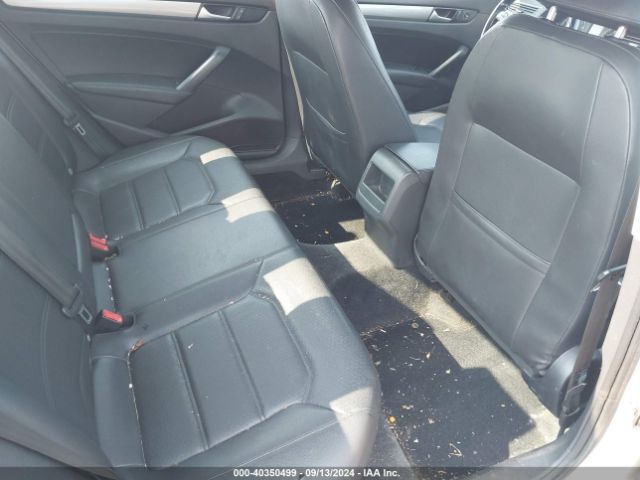 1VWAT7A31FC104692 Volkswagen Passat 1.8t Limited Edition