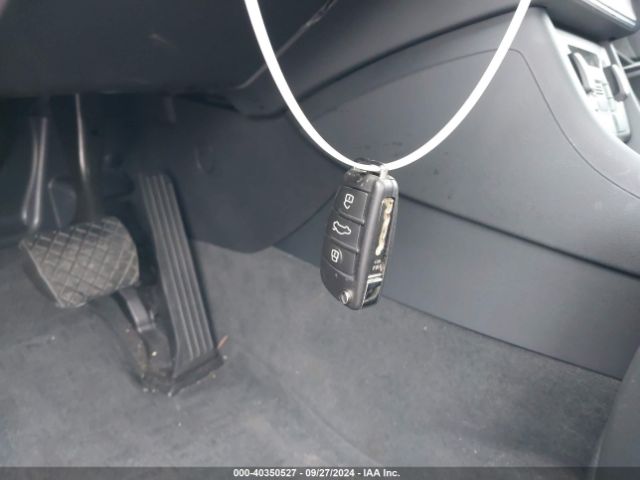 WA1JCCFS3JR020241 Audi Q3 2.0t Premium/2.0t Sport Premium