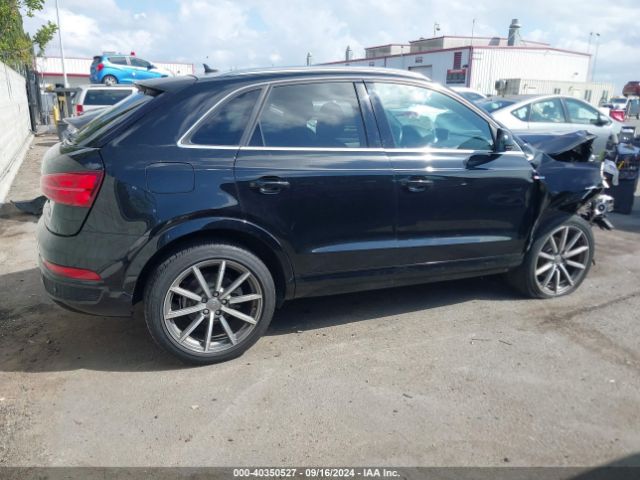 WA1JCCFS3JR020241 Audi Q3 2.0t Premium/2.0t Sport Premium