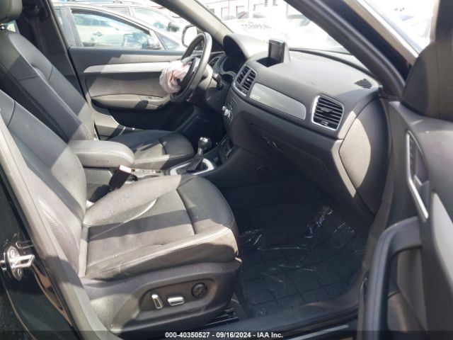 WA1JCCFS3JR020241 Audi Q3 2.0t Premium/2.0t Sport Premium