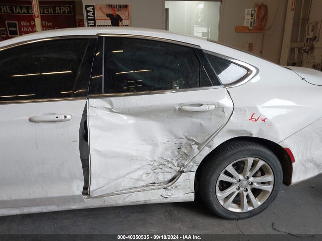 Chrysler 200 Limited 2016 1C3CCCAB6GN175974 Image 6