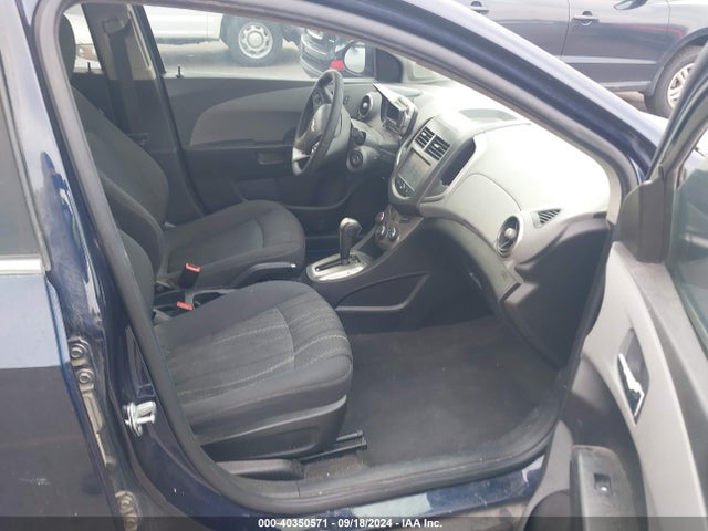 Chevrolet Sonic Lt Auto 2016 1G1JC5SG1G4146714 Image 5