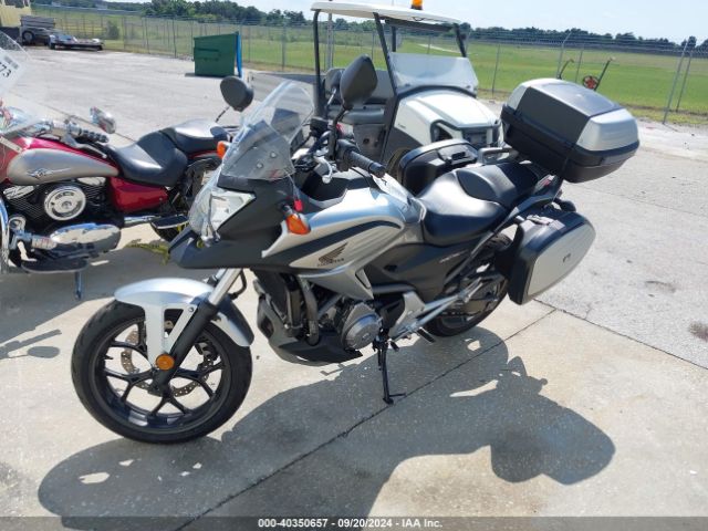 2012 HONDA NC700X JH2RC6358CK000983 Photo 1