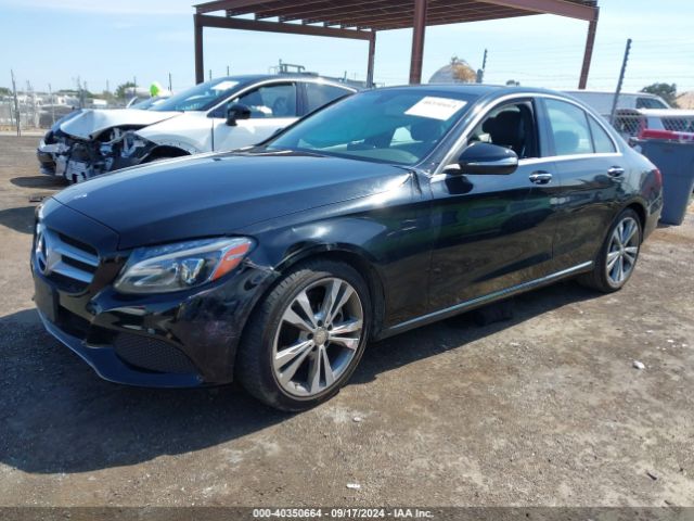 55SWF4JB9FU075515 Mercedes-Benz C 300 Luxury/sport