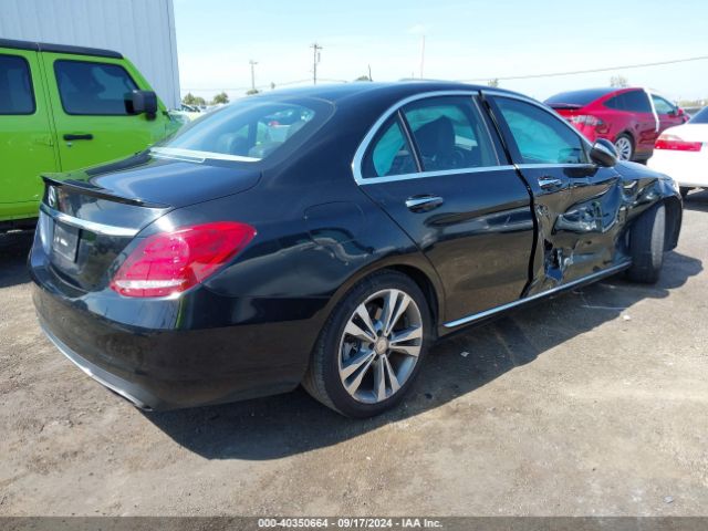 55SWF4JB9FU075515 Mercedes-Benz C 300 Luxury/sport