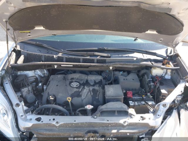 5TDKZ3DC4HS773762 Toyota Sienna Le 8 Passenger