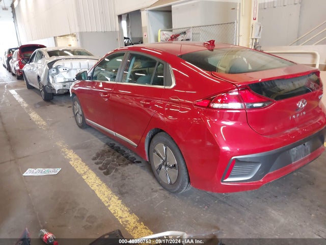 KMHC75LC1MU260932 Hyundai Ioniq Hybrid Se