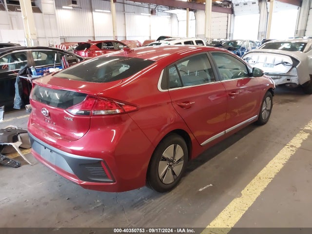 KMHC75LC1MU260932 Hyundai Ioniq Hybrid Se
