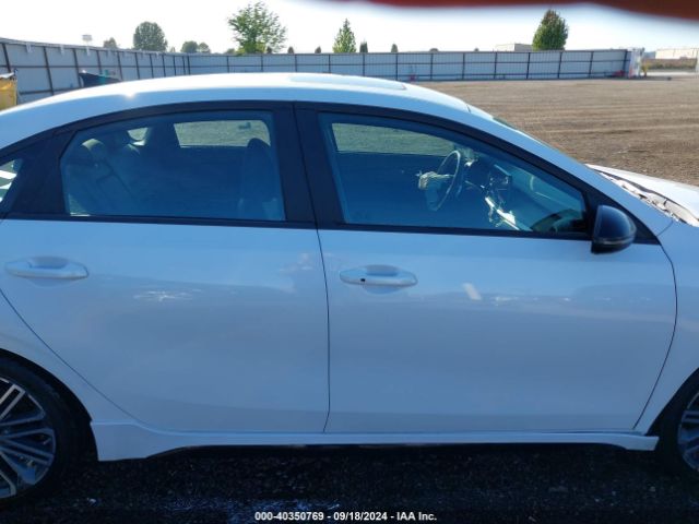 3KPF44AC3PE570185 KIA FORTE GT