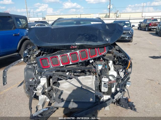 3C4NJCBBXLT230736 Jeep Compass Latitude Fwd