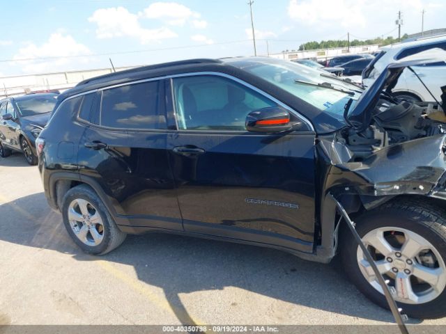 3C4NJCBBXLT230736 Jeep Compass Latitude Fwd