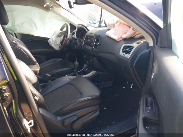 3C4NJCBBXLT230736 Jeep Compass Latitude Fwd