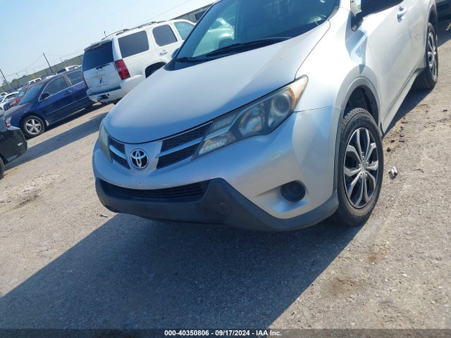 Toyota RAV4 LE 2014 2T3ZFREV2EW078667 Image 12