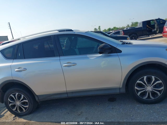 Toyota RAV4 LE 2014 2T3ZFREV2EW078667 Image 13