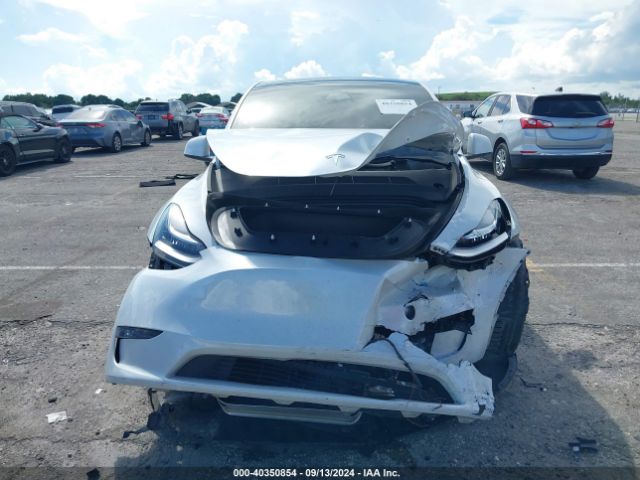 7SAYGDEE2PA075160 Tesla Model Y
