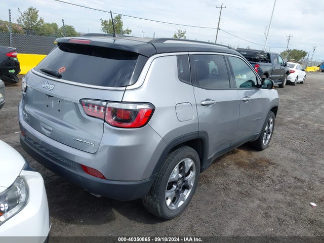 3C4NJDCBXJT104930 Jeep Compass Limited 4x4