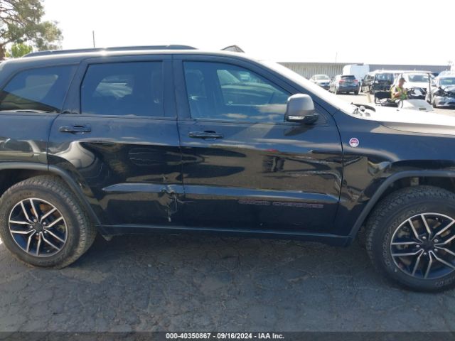 1C4RJFLT2KC638538 Jeep Grand Cherokee Trailhawk 4x4