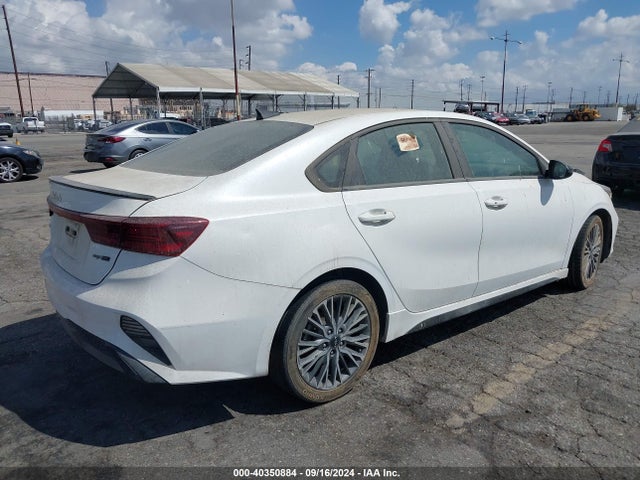 Продаж на аукціоні авто 2022 Kia Forte Gt-line, vin: 3KPF54AD0NE455899, номер лоту: 40350884