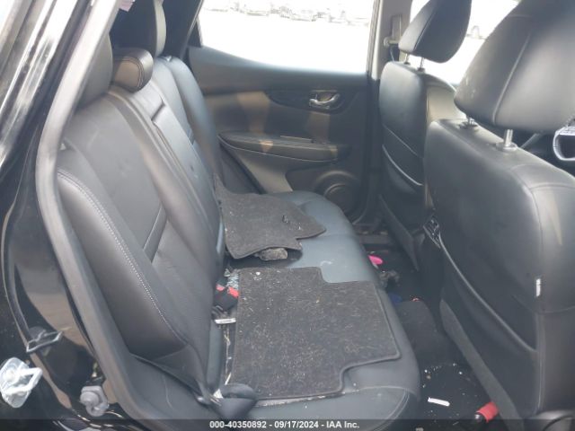 JN1BJ1CR5HW130020 Nissan Rogue Sport Sl