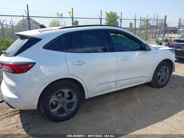 Ford Escape St-line Select 2023 1FMCU9NA7PUA76918 Image 14