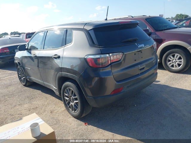 3C4NJCAB3JT272194 Jeep Compass Sport Fwd