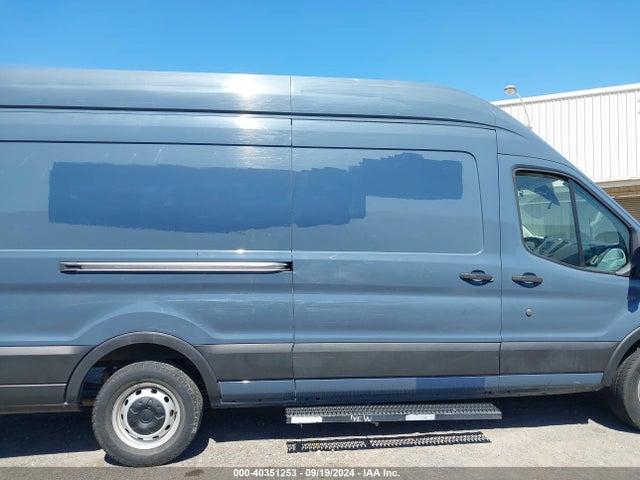 Ford Transit-250 2019 1FTYR3XM4KKB08874 Image 13