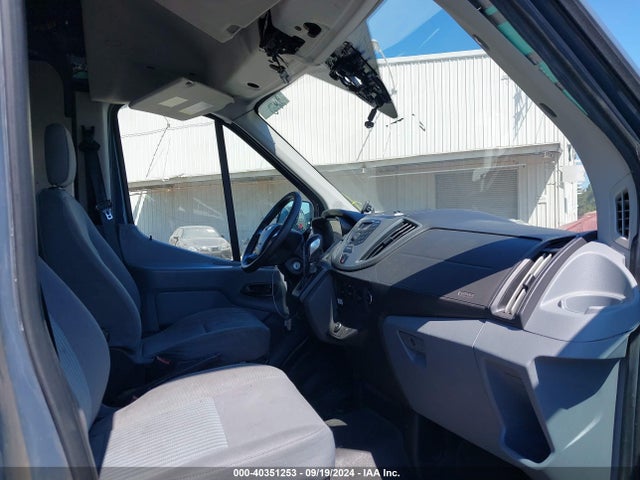 Ford Transit-250 2019 1FTYR3XM4KKB08874 Image 5