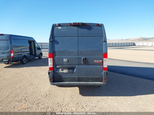 3C6URVJGXKE541686 RAM Promaster 3500 Cargo Van High Roof 159 Wb Ext
