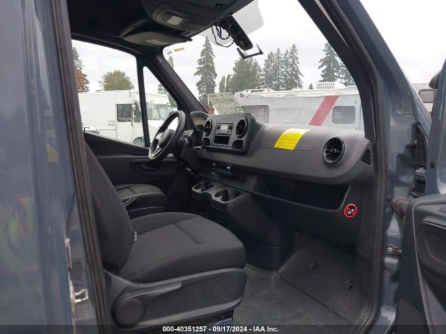 WD4PF1CD1KP134291 Mercedes-Benz Sprinter 2500 High Roof V6