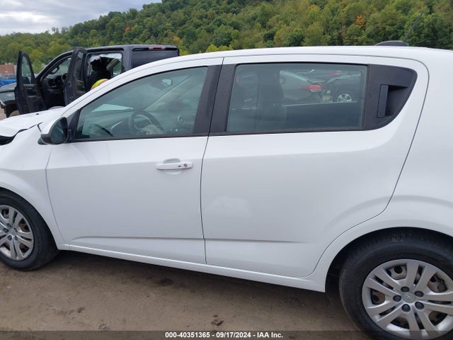 1G1JG6SB8L4123715 Chevrolet Sonic Fwd  1fl 5-door