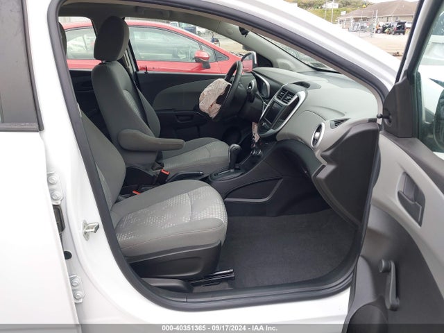 1G1JG6SB8L4123715 Chevrolet Sonic Fwd  1fl 5-door