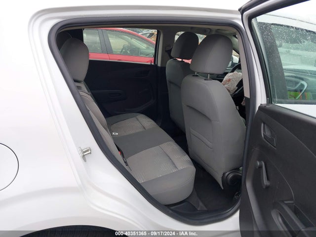 1G1JG6SB8L4123715 Chevrolet Sonic Fwd  1fl 5-door