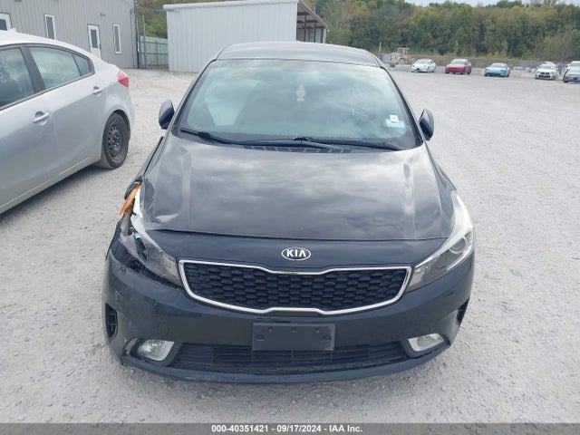 KIA FORTE EX 2017 KNAFX5A8XH5727049 Image 11