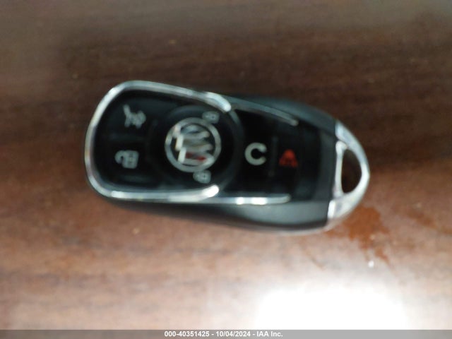 5GAEVAKW9LJ107577 Buick Enclave Awd Essence
