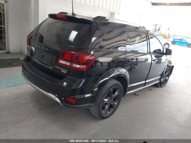 3C4PDCGG1JT490086 Dodge Journey Crossroad