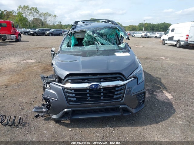 4S4WMASD2P3420447 Subaru Ascent Limited 7-passenger