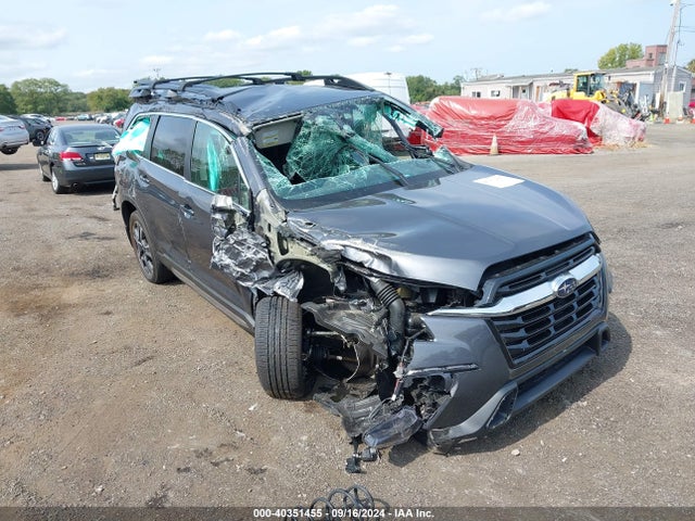4S4WMASD2P3420447 Subaru Ascent Limited 7-passenger