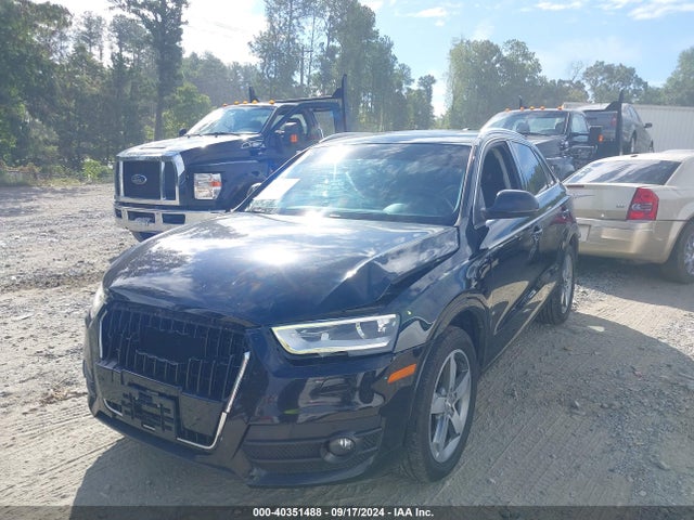 WA1EFCFS8FR013625 Audi Q3 2.0t Premium Plus