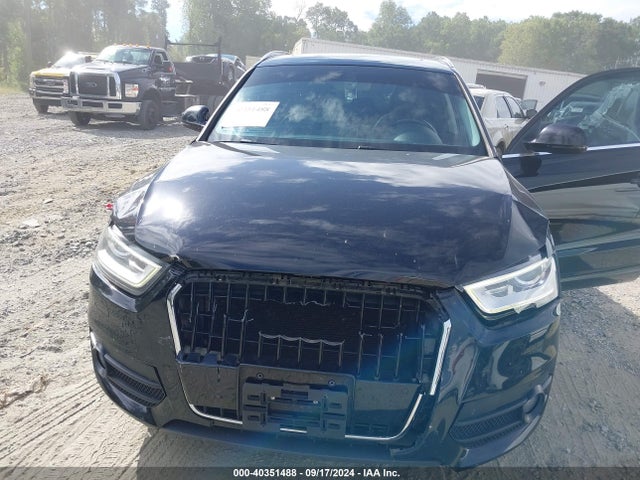 WA1EFCFS8FR013625 Audi Q3 2.0t Premium Plus