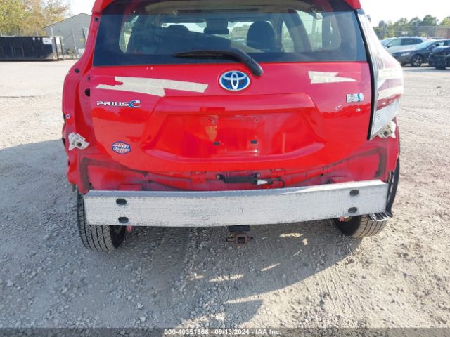 JTDKDTB33G1117887 Toyota Prius C Three
