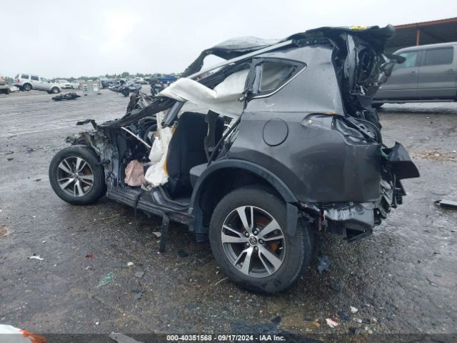 JTMWFREV4HJ701535 Toyota Rav4 Xle