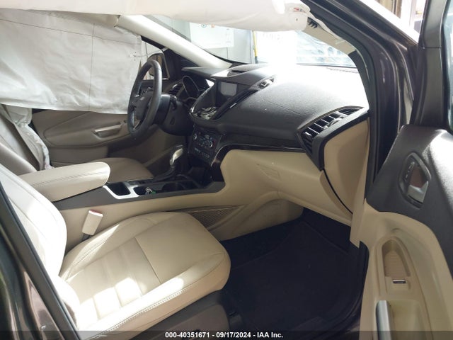 Ford Escape Titanium 2018 1FMCU0J99JUB95939 Image 5
