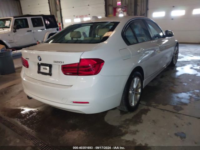WBA8E5G58JNV02520 BMW 320i Xdrive