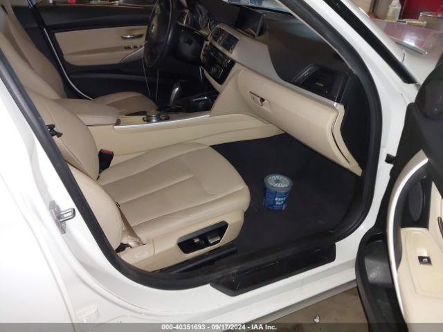 WBA8E5G58JNV02520 BMW 320i Xdrive