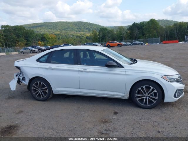3VWBM7BU6PM019498 Volkswagen Jetta 1.5t Sport