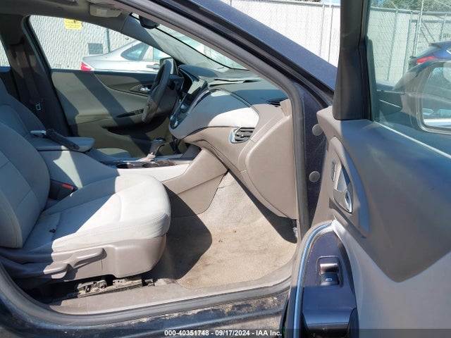 Chevrolet MALIBU LT 2019 1G1ZD5ST5KF141770 Image 5